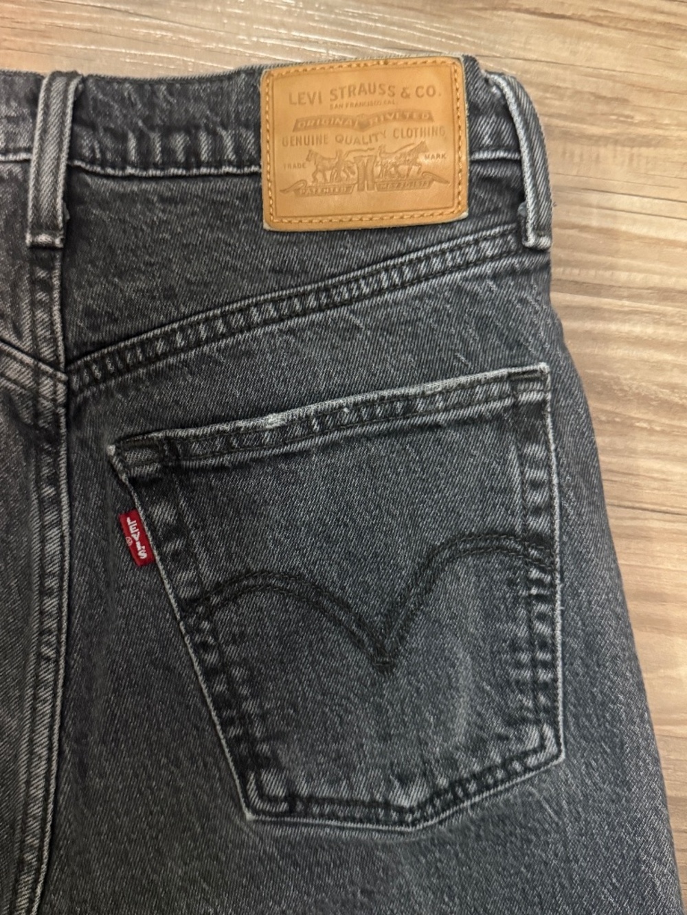 Levi’s Premium Ribcage Straight Ankle Jeans 27 Feelin Cagey $98 - Picture 6 of 9